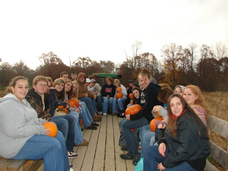 Liberty High School's Floriculture and Appalachain Food Classes